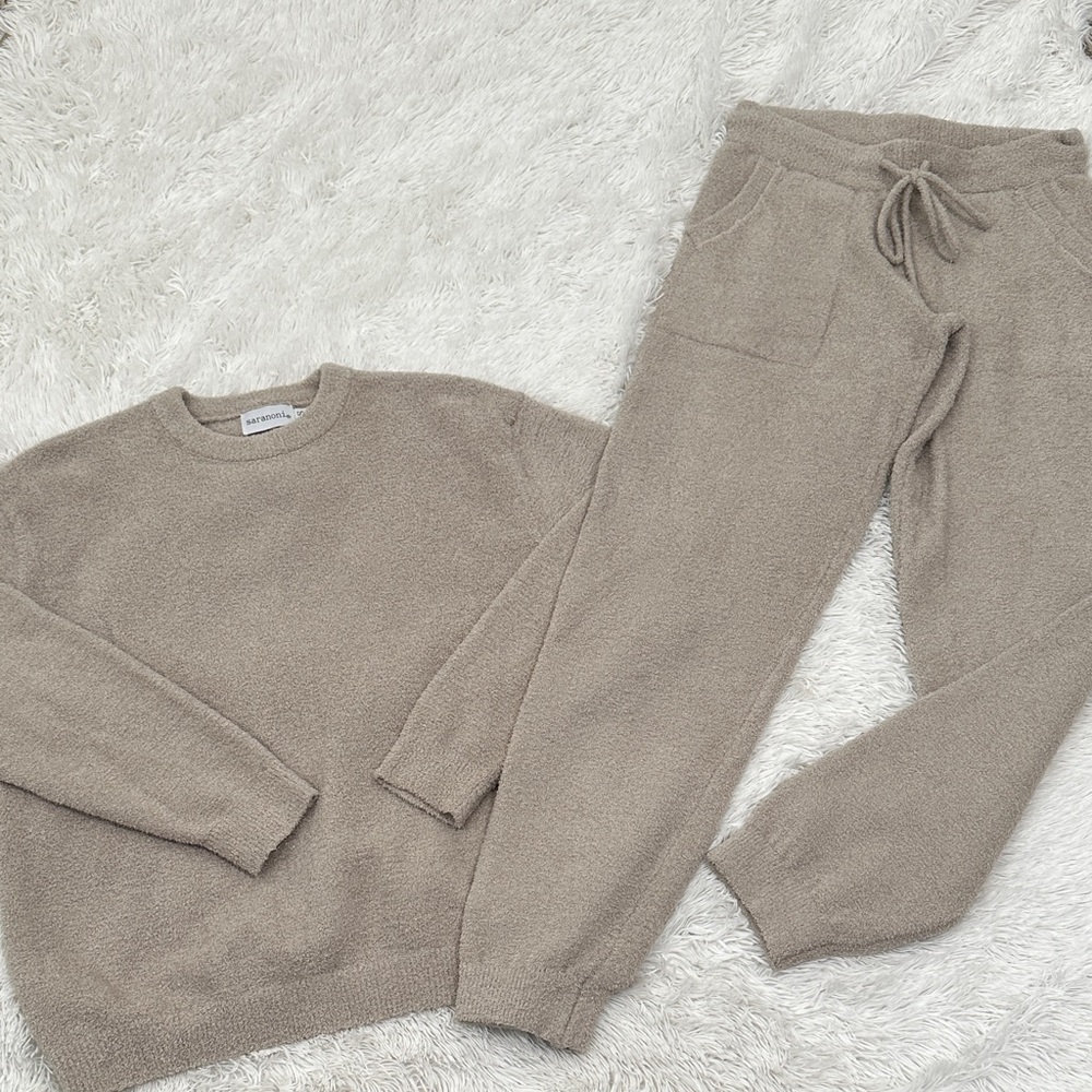 🩰 Saranoni Sweater & Pant Set